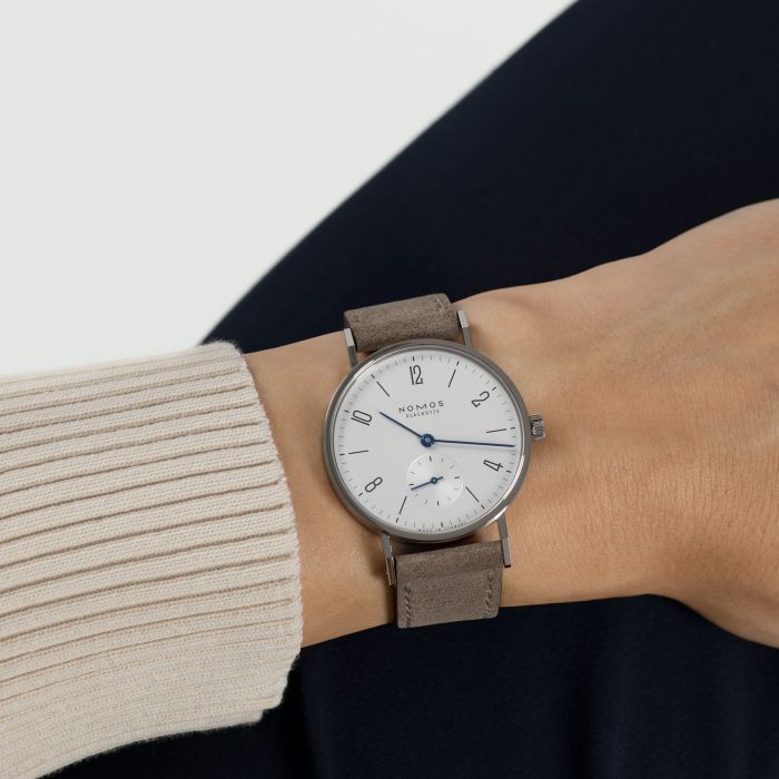 NOMOS TANGENTE 33, 123
